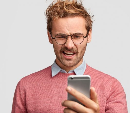 Oszustwa internetowe SCAM