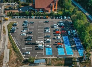 Samochodów ma być mniej. Tylko gdzie mamy je zostawić?